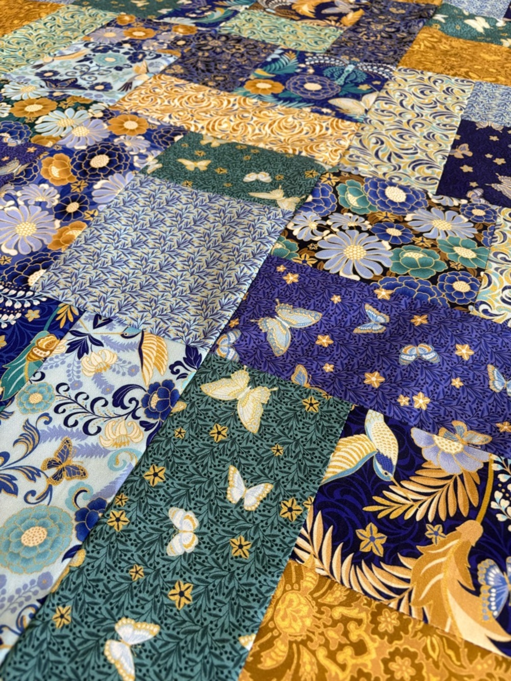 Beautiful new quilt top! - Picture 3 of 3
